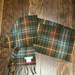 Orvis scarf